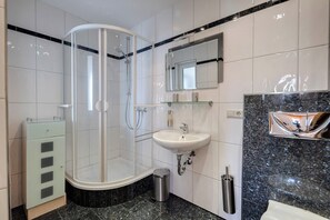 Estudio (A1) | Baño | Regadera 