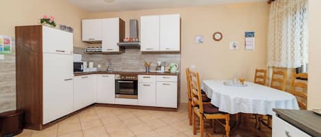 Apartment (A1) | Private kitchen