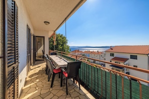 Apartment (A1) | Balcony