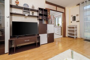 Apartment (A2) | Living room
