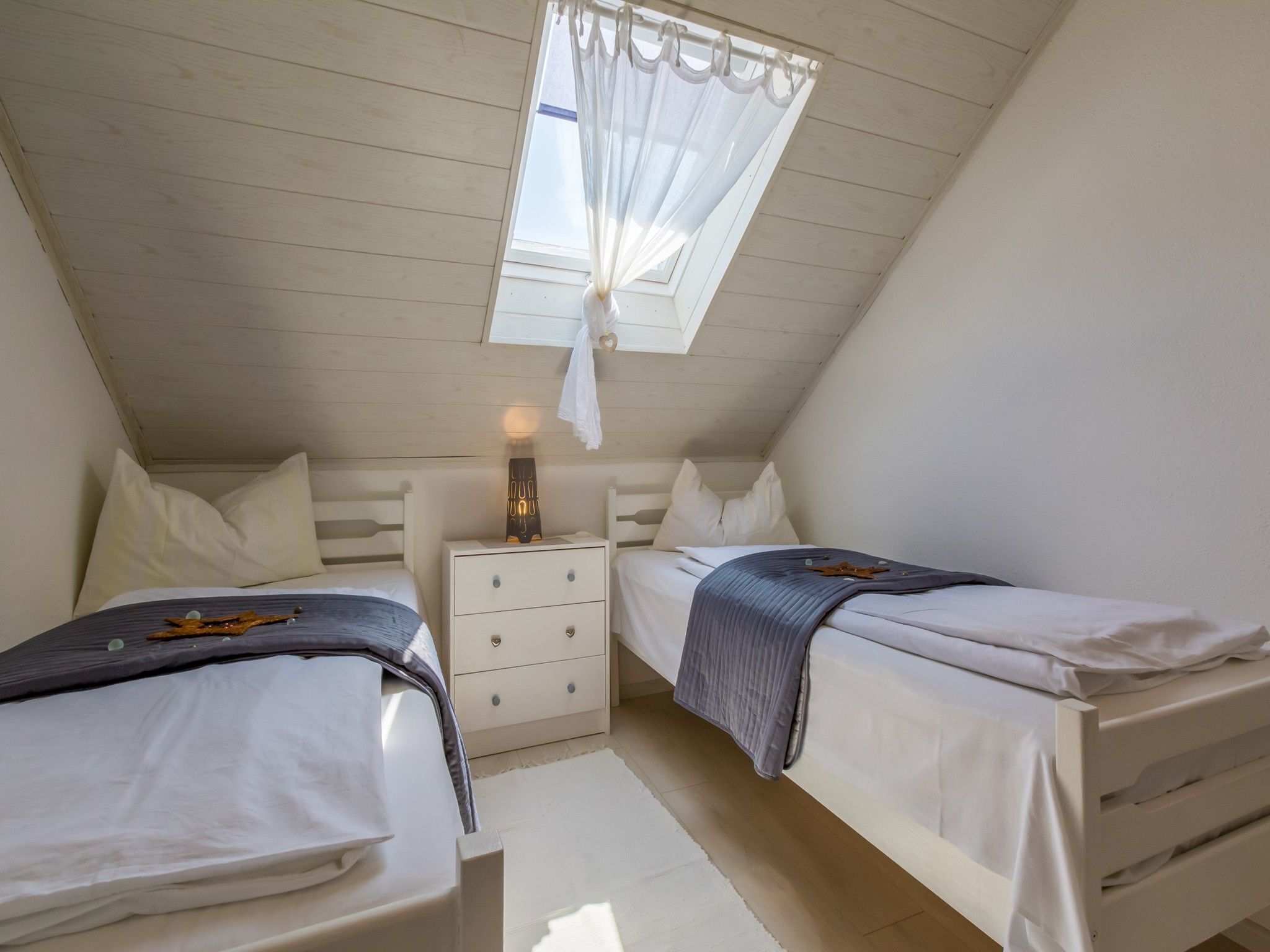 5 bedrooms, free WiFi