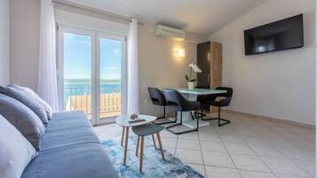 غرفة المعيشة