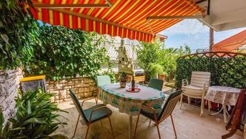 شقة (A2) | شرفة/رواق