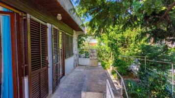 Apartment (A2) | Terrace/patio