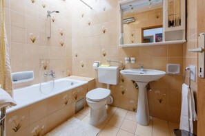 Appartement (A2) | Salle de bain | Douche