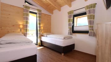 3 間睡房、可攜式嬰兒床、免費 Wi-Fi