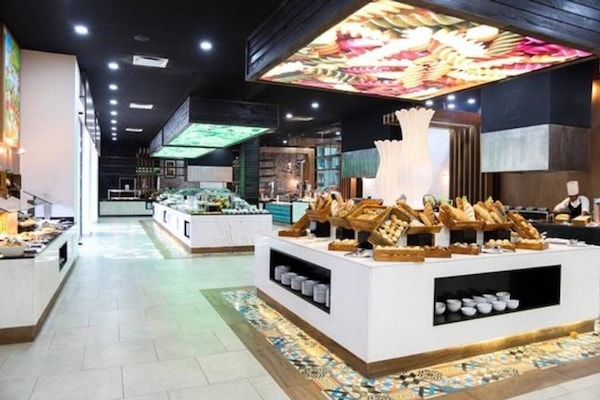 The big buffet, bigger than what you see