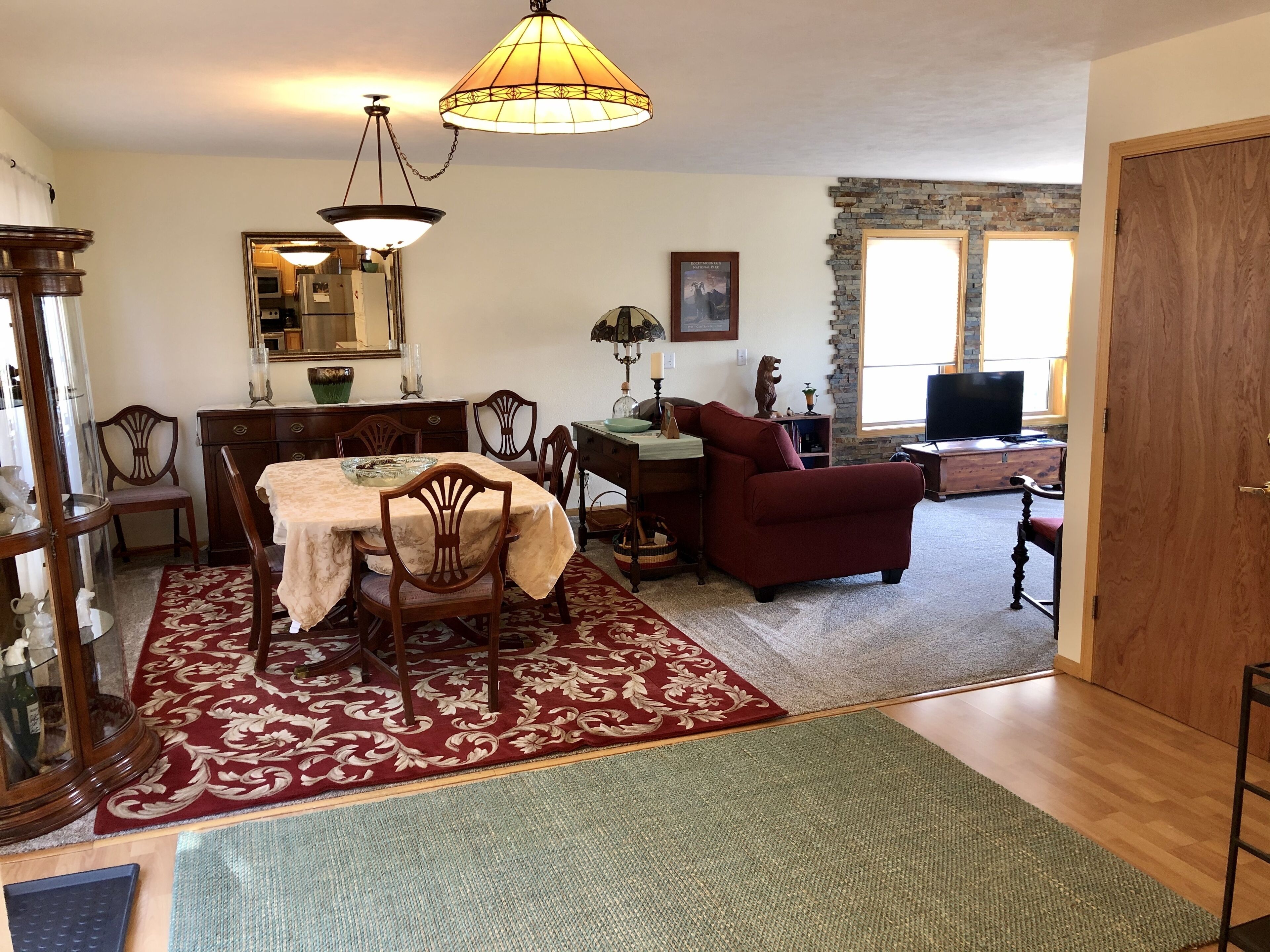 Lovely Mountain Getaway w/Epic Views