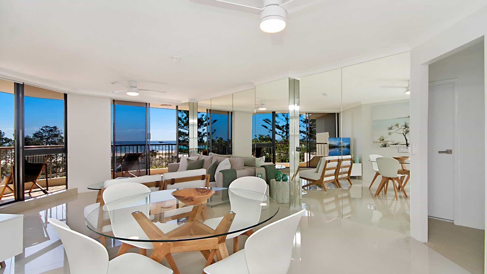 Porta Pacifique 11 - Beachfront Views - Linen provided & Min. 4 nights!