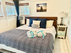 Cottage, Multiple Beds, Kitchen, Garden View (202 Sandyshore Drive) | 2 bedrooms, free WiFi, bed sheets