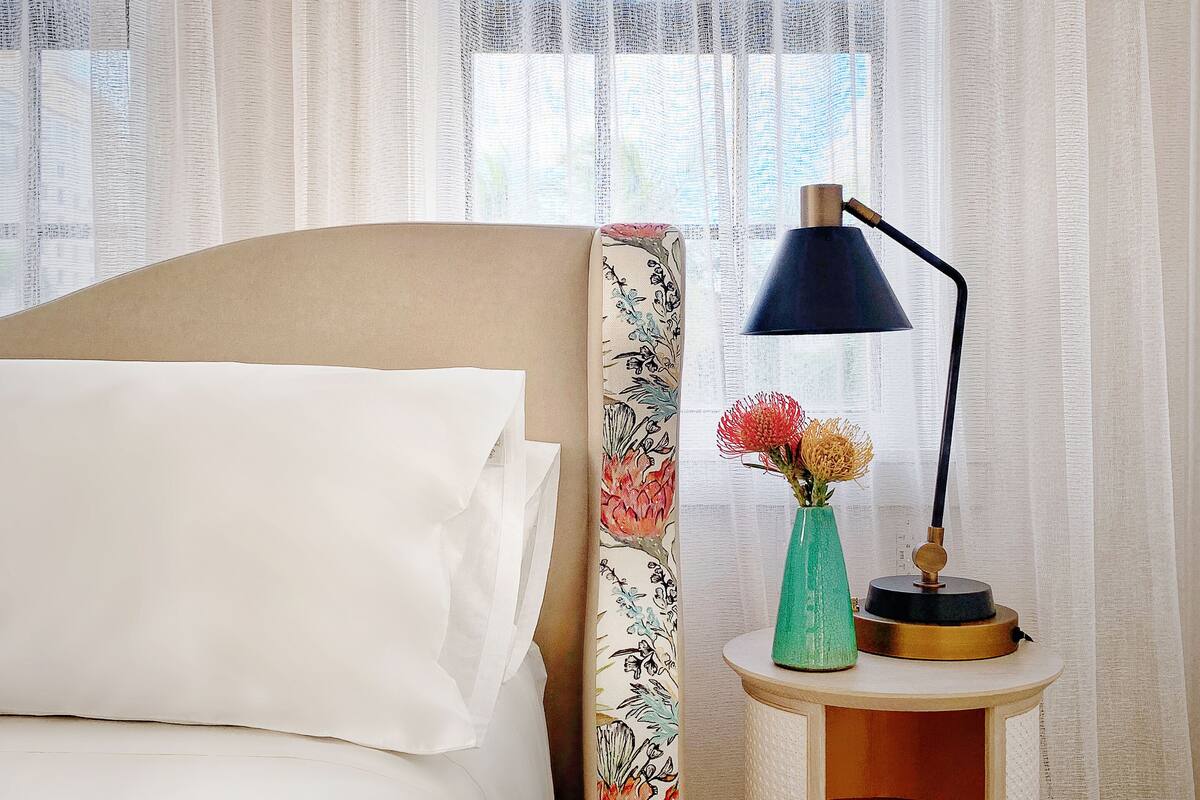 Egyptian cotton sheets, premium bedding, down duvets, pillow-top beds