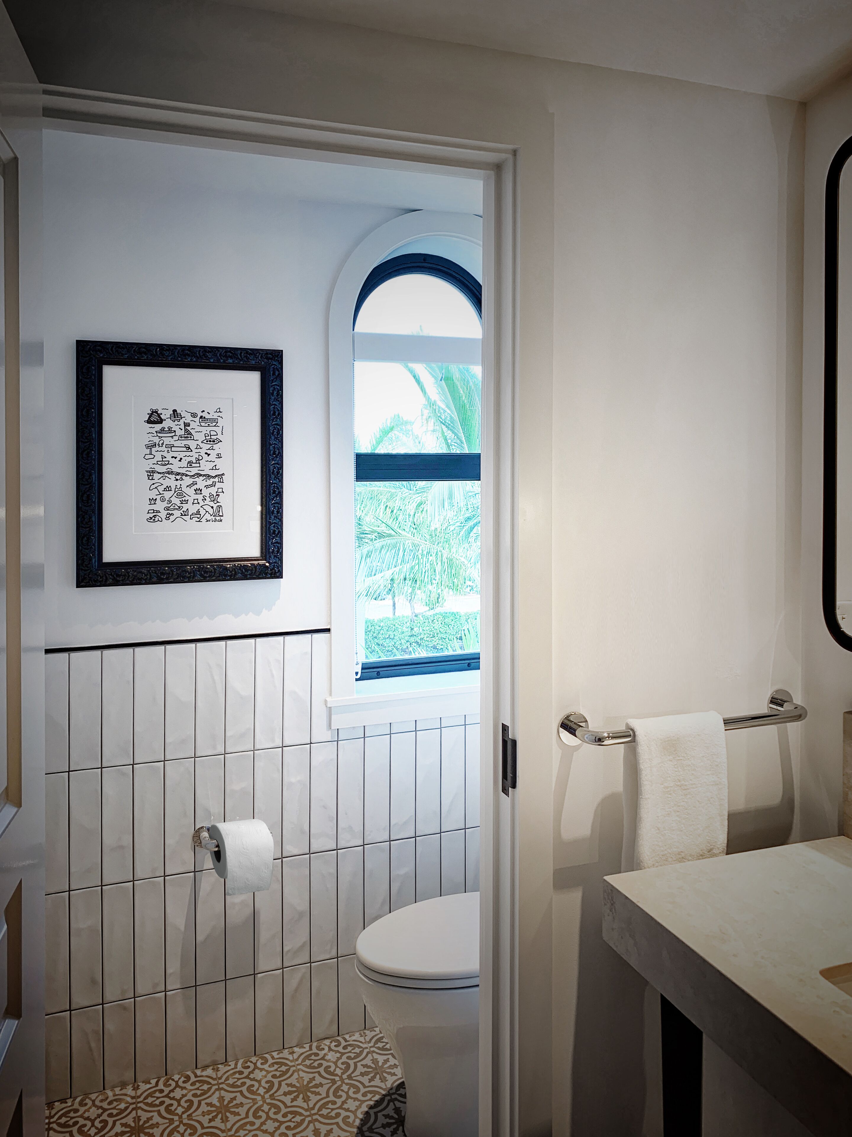 luxury penthouse 3 bedrooms | bathroom | shower, rainfall showerhead, designer toiletries, hair dryer