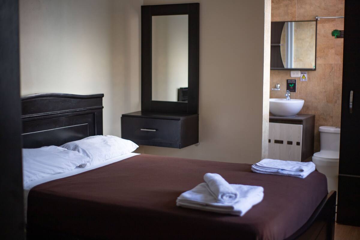 Double Room | Soundproofing, WiFi (free)
