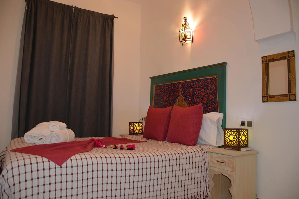 City Double Room | Blackout drapes, iron/ironing board (on request), WiFi (free)