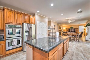 Fridge, microwave, stovetop, dishwasher - Spacious North Las Vegas Home w/ Yard (North Las Vegas)