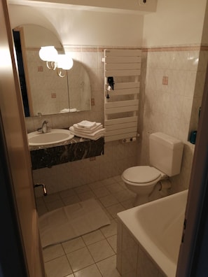 Shower, free toiletries, hair dryer, towels
