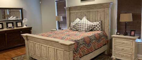 9 dormitorios, tabla de planchar con plancha, wifi y ropa de cama