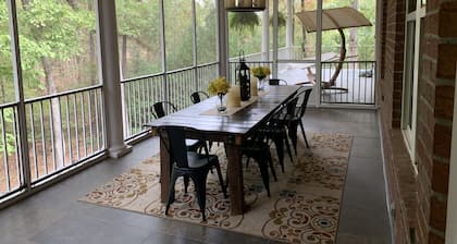 9200 sq foot Southern Plantation Home