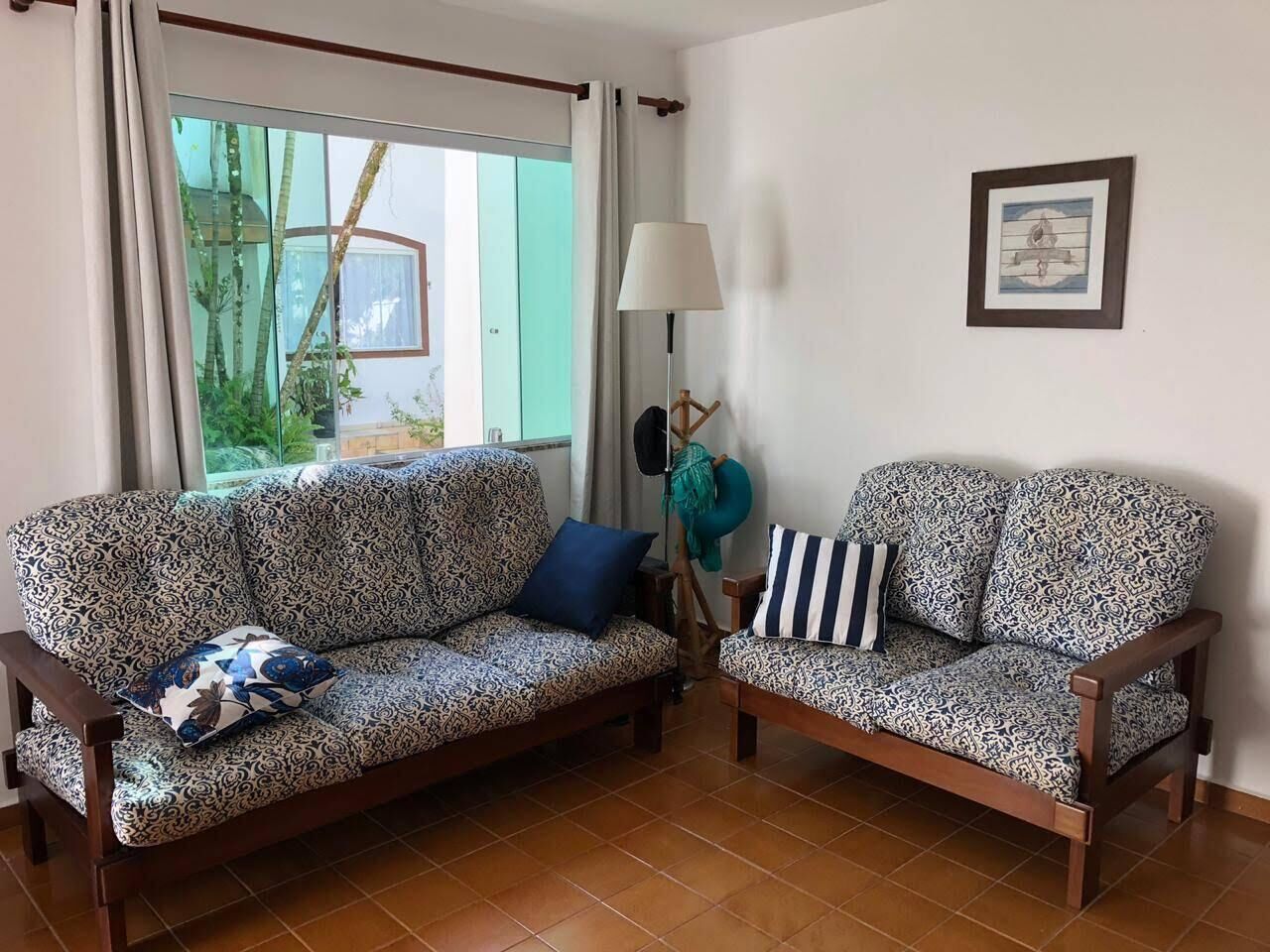 House 49 - Gated Community with pool, 24h concierge, wifi, cable tv and garden