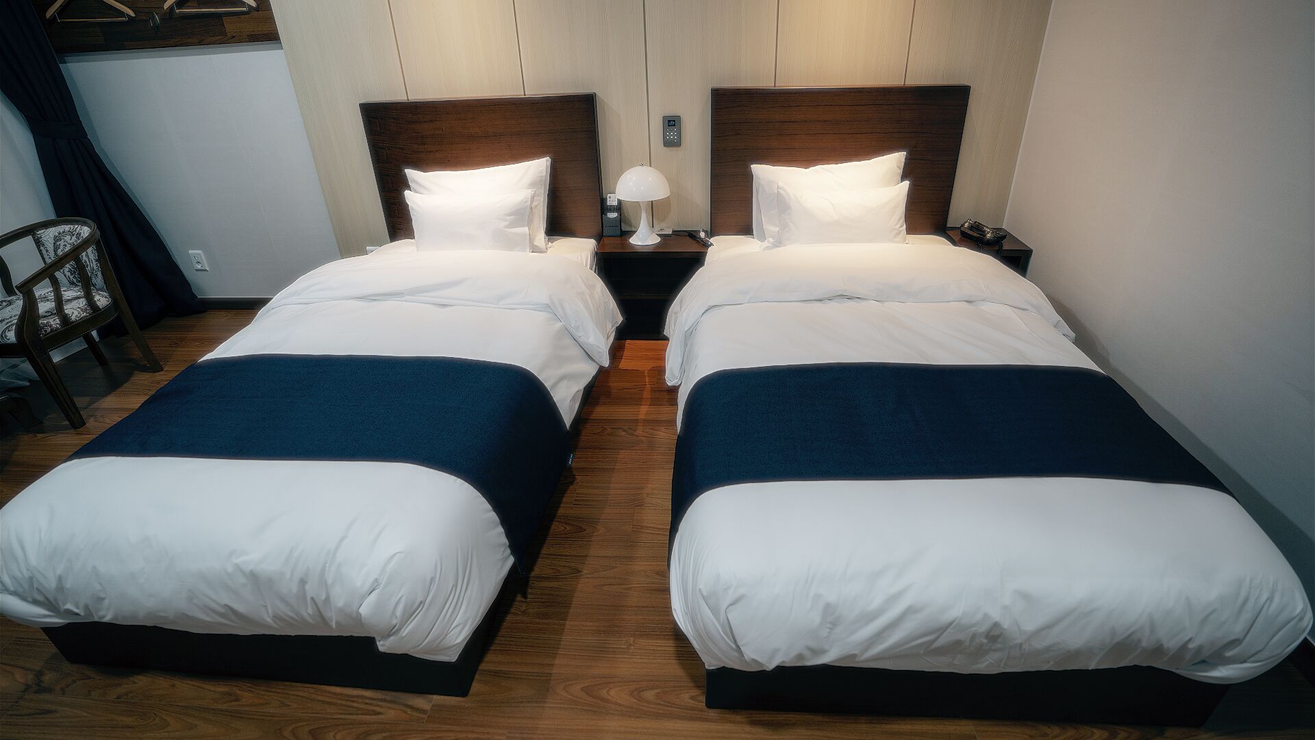 twin room | 1 bedroom, desk, blackout curtains, free wifi