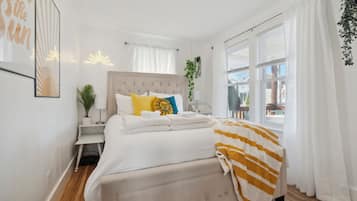 3 bedrooms, iron/ironing board, travel crib, WiFi