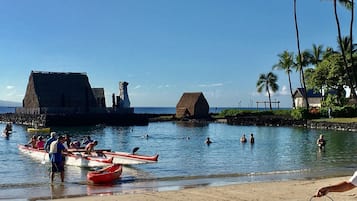 Beach nearby, sun-loungers