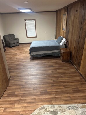 3 makuuhuonetta, ilmainen Wi-Fi, vuodevaatteet