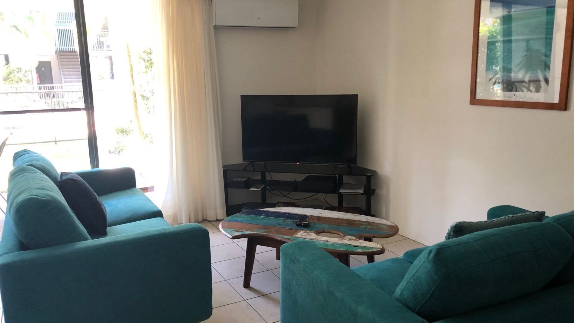 Baden 65 - Rainbow Shores. Overlooking lap pool. Ground Floor. Air Conditioning — image 14
