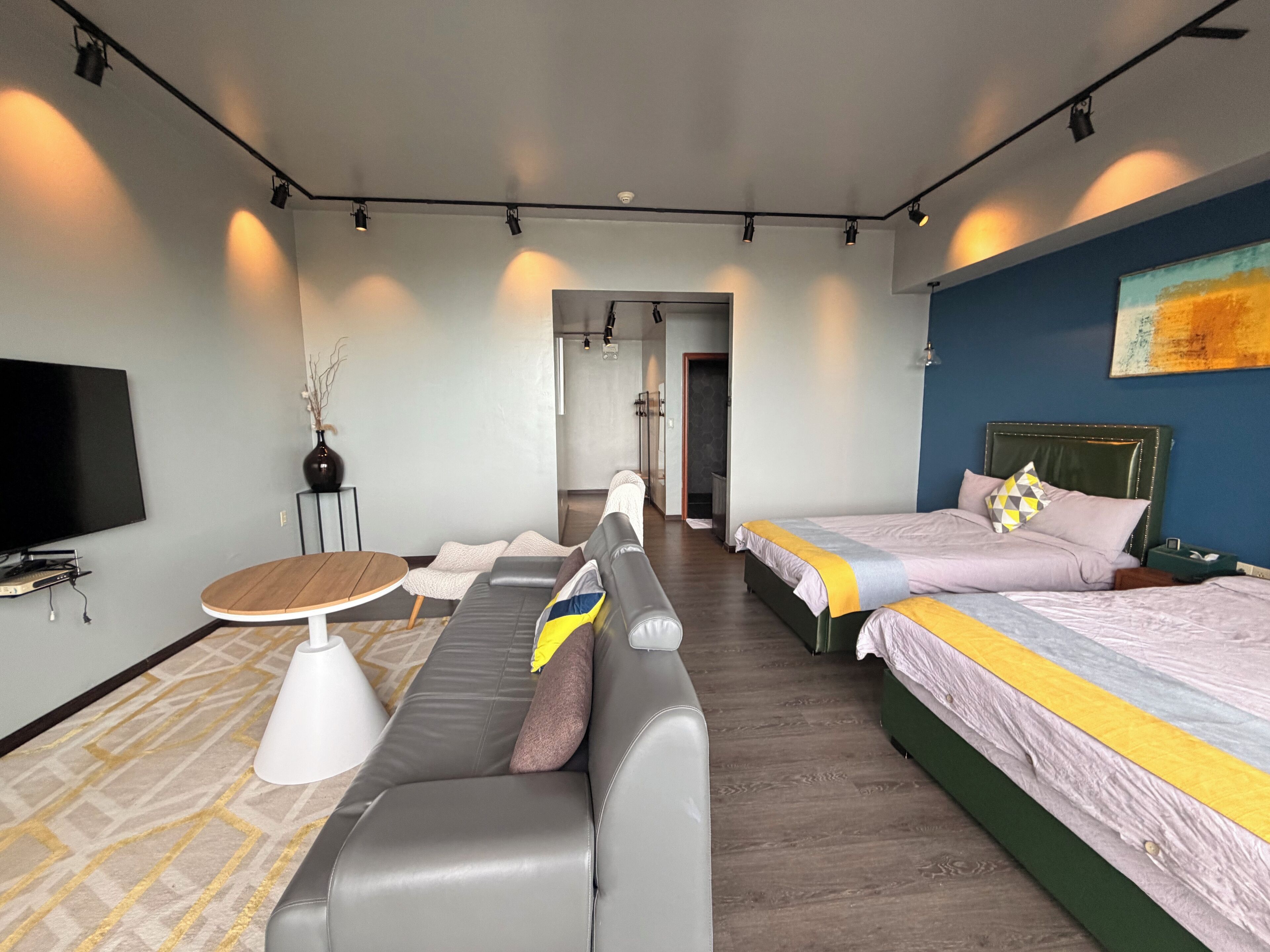 Phòng Cao cấp, quang cảnh biển | Minibar, két bảo mật tại phòng, màn/rèm cản sáng, phòng cách âm 