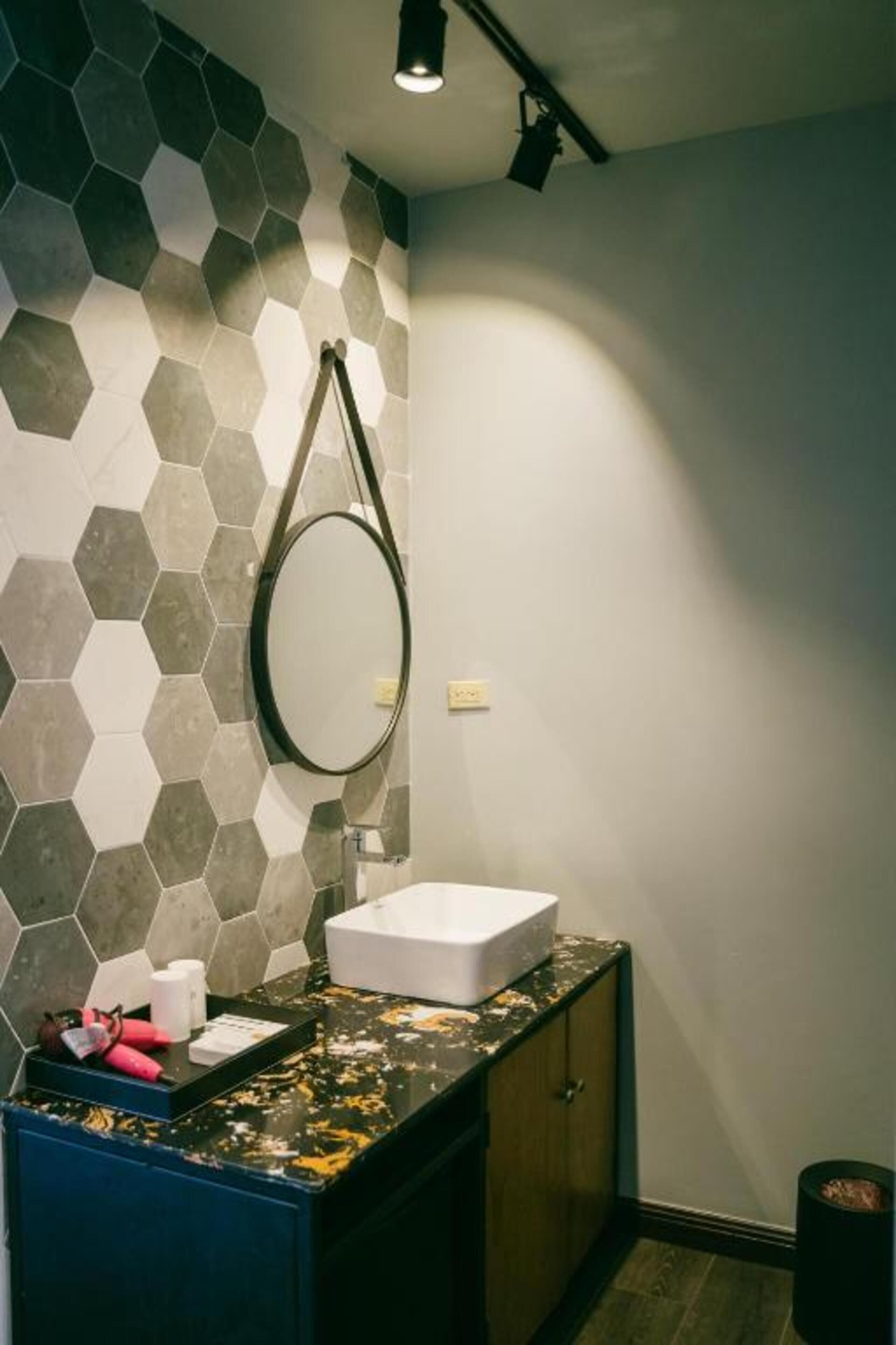 Saipan Skyline Designers Hotel Expedia提供写真