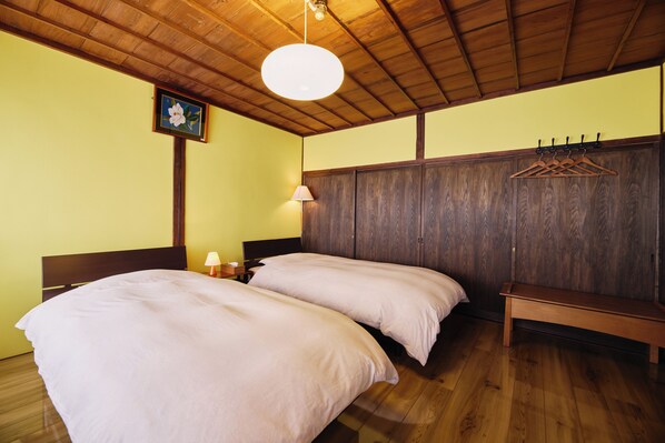 Taisho Room (Private Rooms, Non Smoking) | Living area