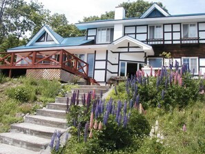 Majoituspaikan julkisivu