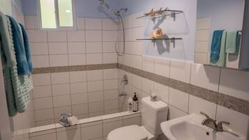 Ferienhaus, 3 Schlafzimmer, 2 Bäder, Meerblick (Private Vacation) | Badezimmer