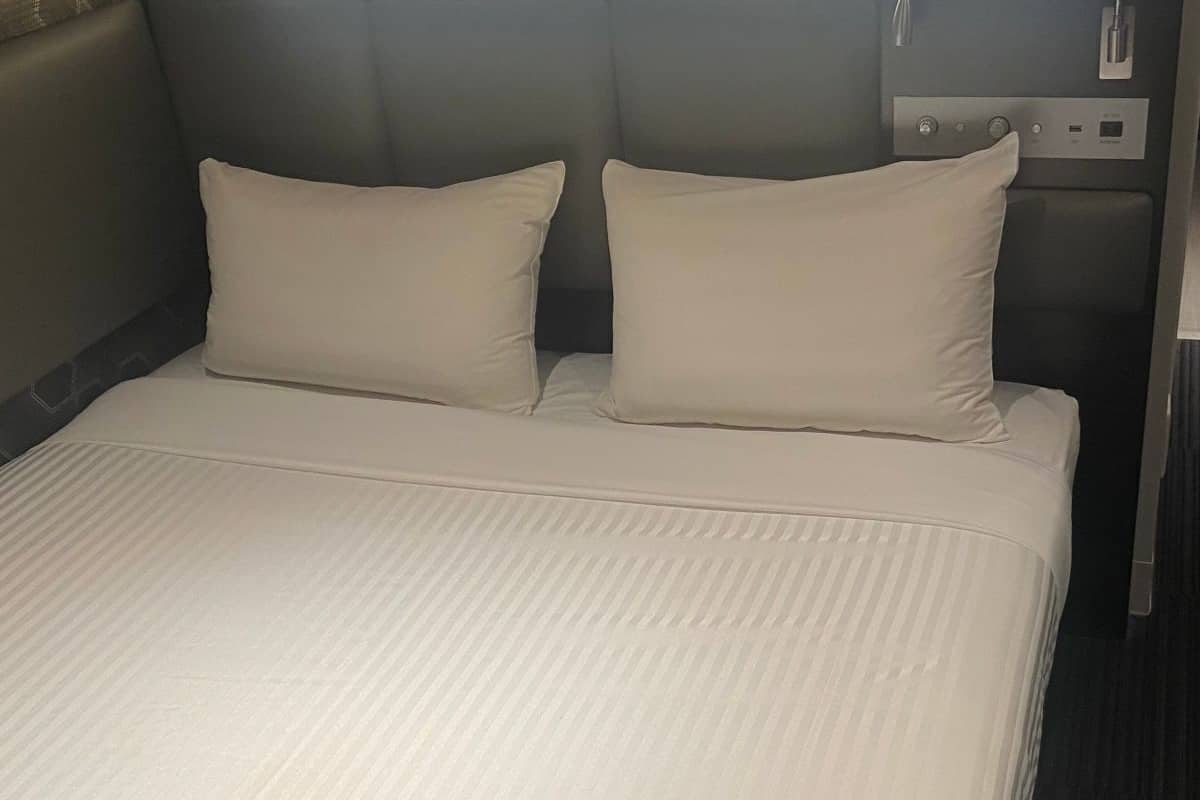 double room, non smoking | desk, iron/ironing board, free wifi