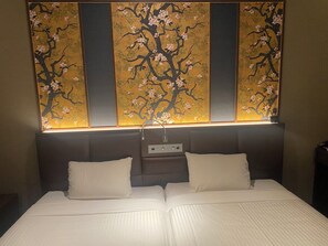 雙床房 | 書桌、熨斗/熨衣板、免費無線上網