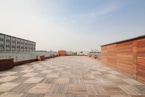 Terrace/patio - Read and Rest Hotel (Beijing)