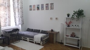 1 bedroom, iron/ironing board, free WiFi, bed sheets