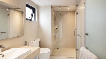 Free toiletries, hair dryer, bathrobes, slippers