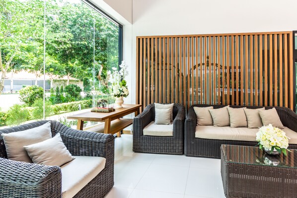 Sala de estar en el lobby