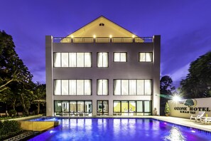 Front of property – evening/night - Ozone Hotel Khao Yai (Pak Chong)
