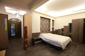 Habitación doble (301) | 1 dormitorio, escritorio, cortinas opacas y wifi gratis