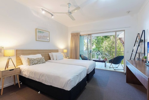 デイジー|アンフォラプールビューアパートメント