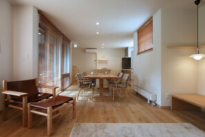 2 Bedroom House | Living area - Shimogoryo House (Furano)