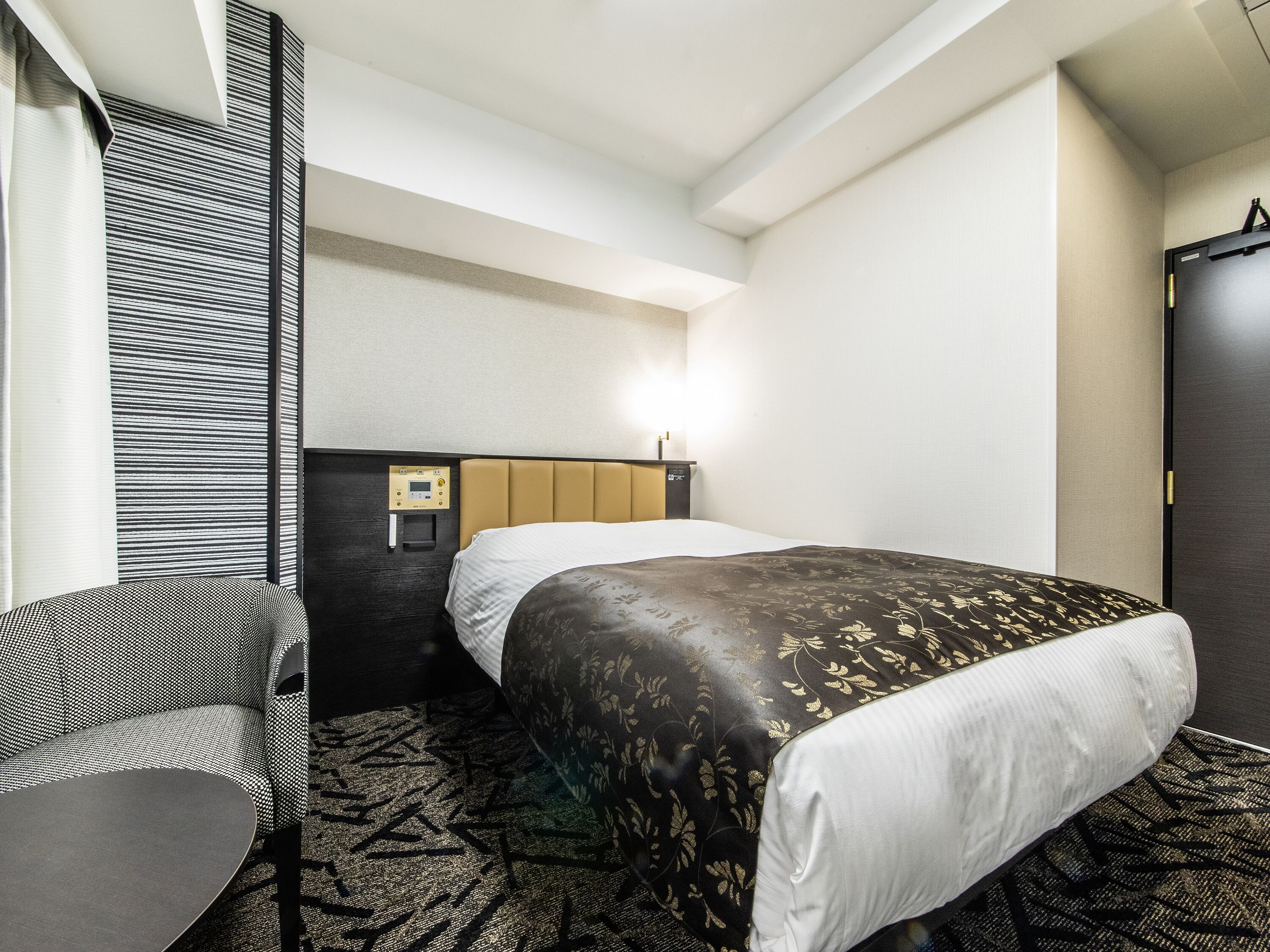 double room | 1 bedroom, desk, blackout curtains, iron/ironing board