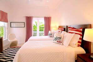 2 bedrooms, desk, iron/ironing board, travel cot - 𓇼Elegant 2BR Villa w/Private Pool, Generator & Beach Cart𓇼 (Governor`s Harbour)