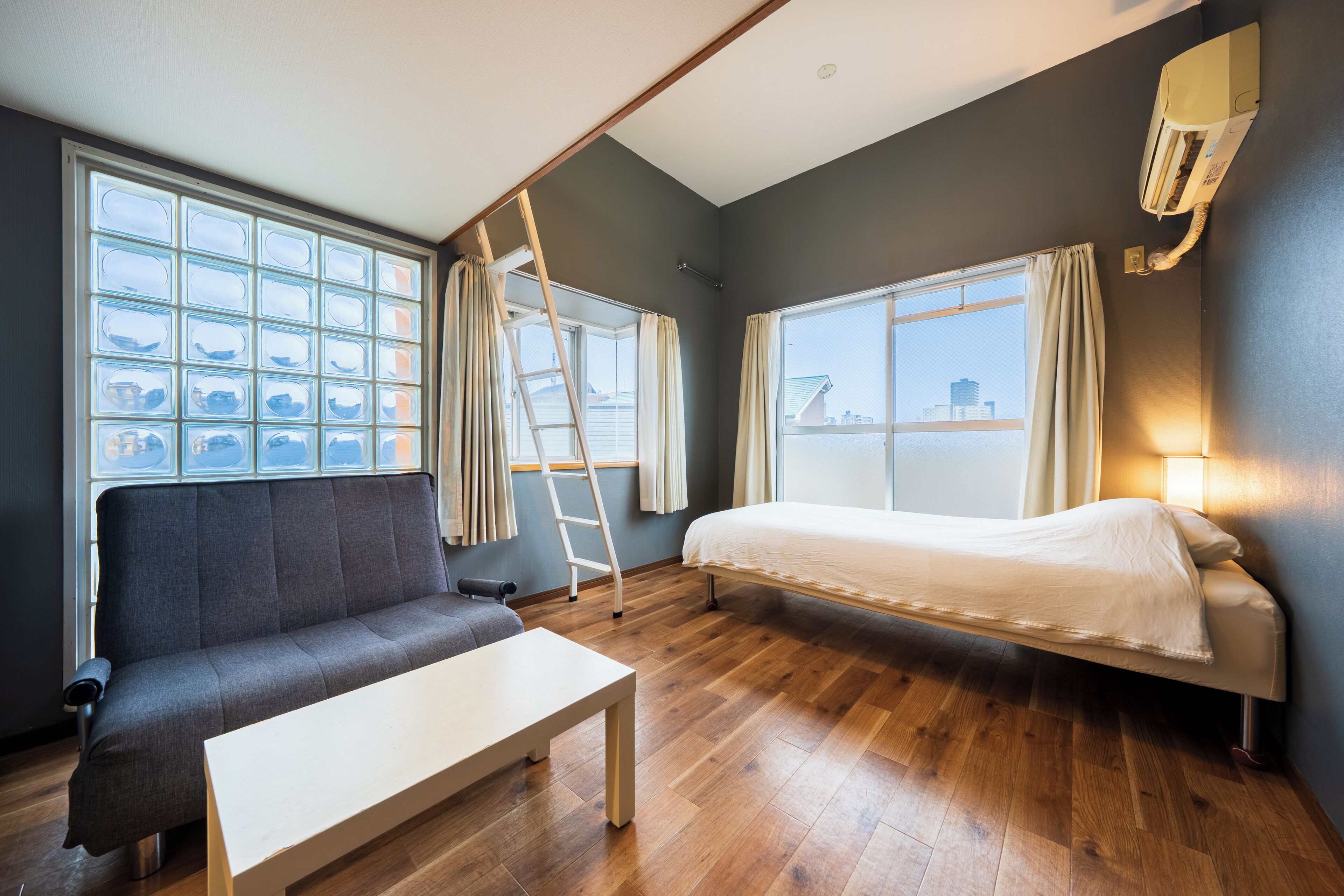 Basic Triple Room | Down comforters, blackout drapes, iron/ironing board, free WiFi