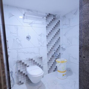 Bathroom - Hotel Grand Paradise (Vadodara)