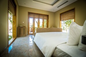 Zimmer, 1 Schlafzimmer, Seeblick, Seeseite (Bungalow) | 1 Schlafzimmer, Schreibtisch, laptopgeeigneter Arbeitsplatz