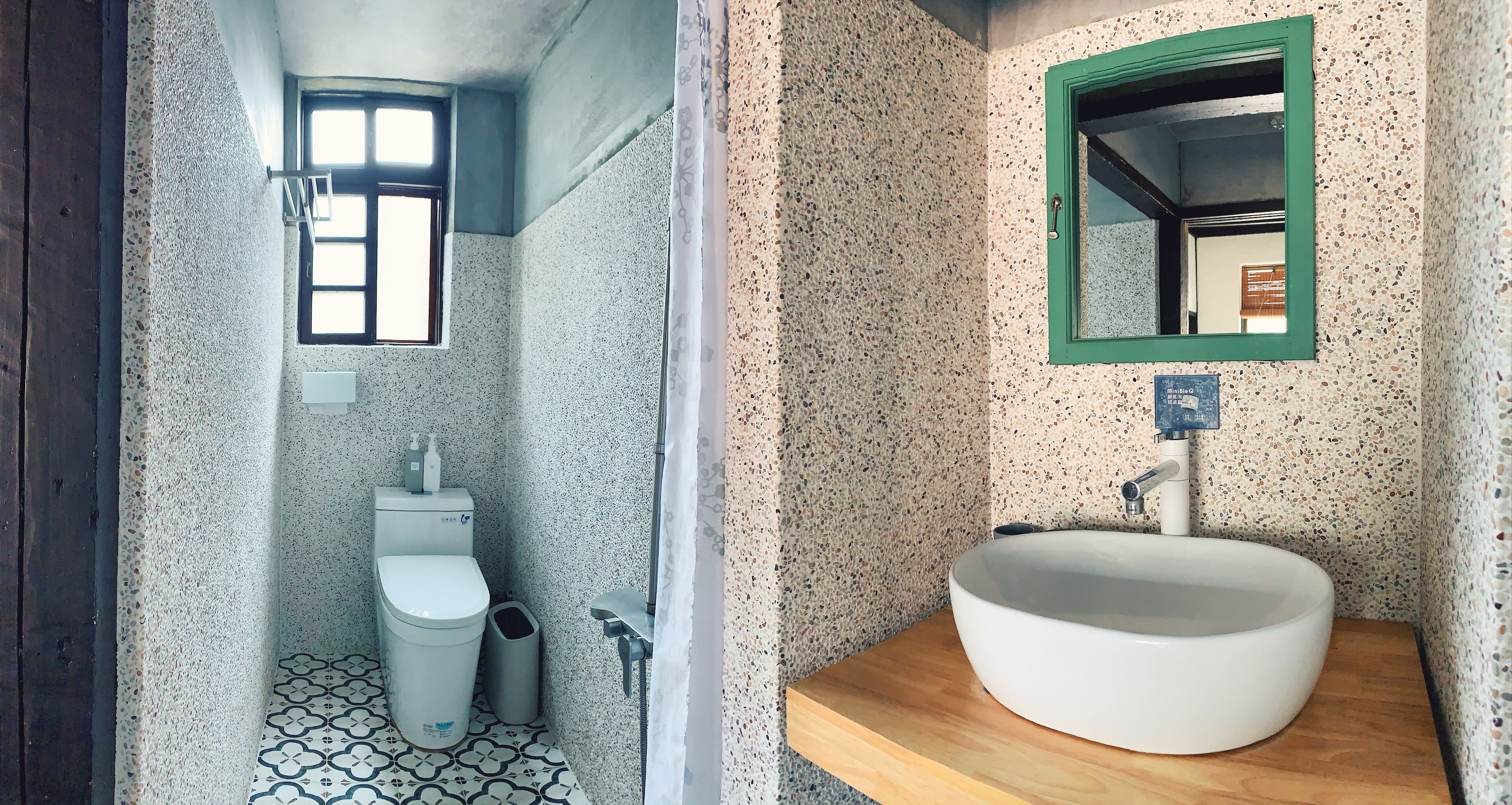 Signature tweepersoonskamer, 1 kingsize bed, niet-roken | Badkamer | Een douche, een regendouche, een haardroger, handdoeken