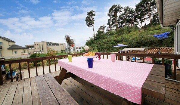 Suite (Lake) | Terrace/patio